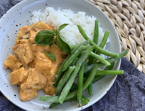 Halloumistroganoff med currysmak